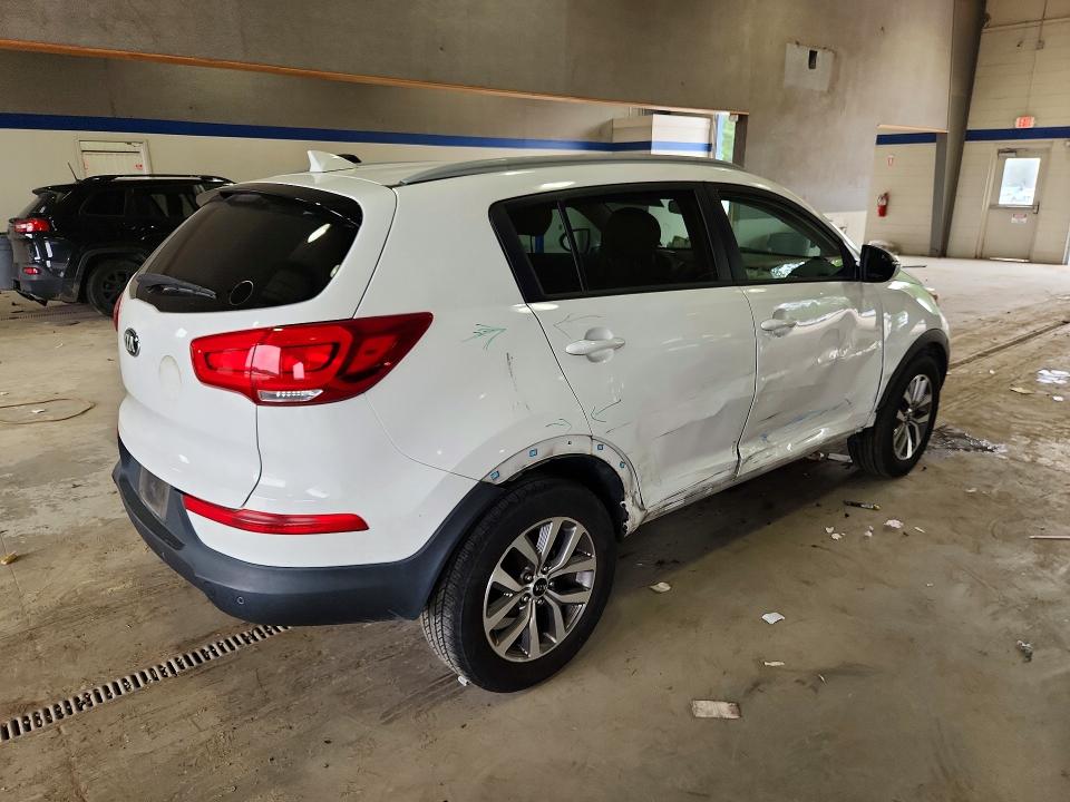 2014 Kia Sportage მანქანა იყიდება აუქციონზე, vin: KNDPB3AC3E7646828, აუქციონის ნომერი: 65212286