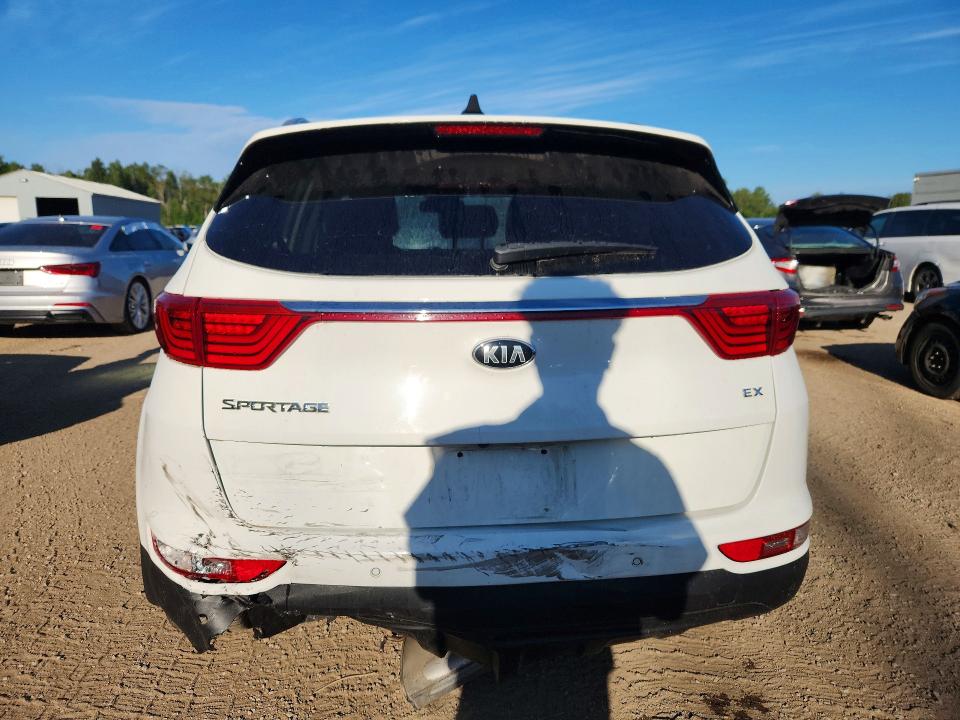 Продаж на аукціоні авто 2017 Kia Sportage, vin: KNDPNCACXH7115427, номер лоту: 64363046