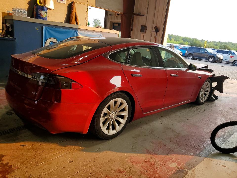 Продажа на аукционе авто 2017 Tesla Model S, vin: 5YJSA1E26HF230421, номер лота: 64563286