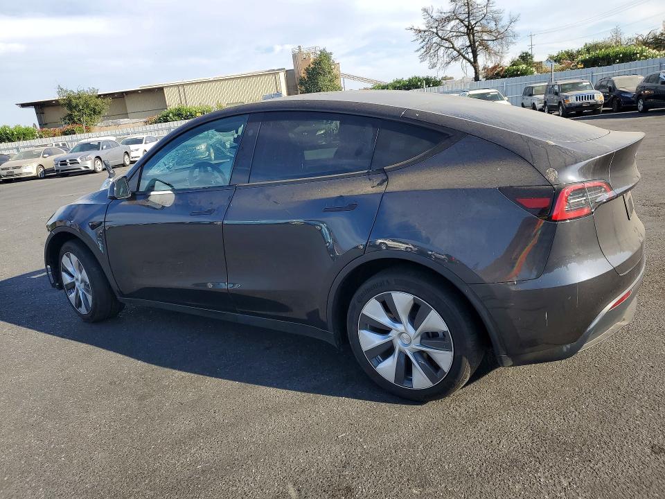 Продажа на аукционе авто 2024 Tesla Model Y, vin: 7SAYGDEE3RF031884, номер лота: 64664536