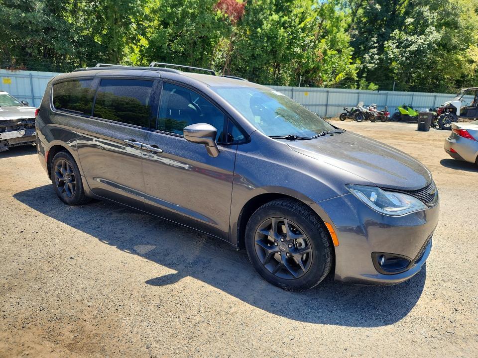 2019 Chrysler Pacifica მანქანა იყიდება აუქციონზე, vin: 2C4RC1BG0KR570362, აუქციონის ნომერი: 65035796