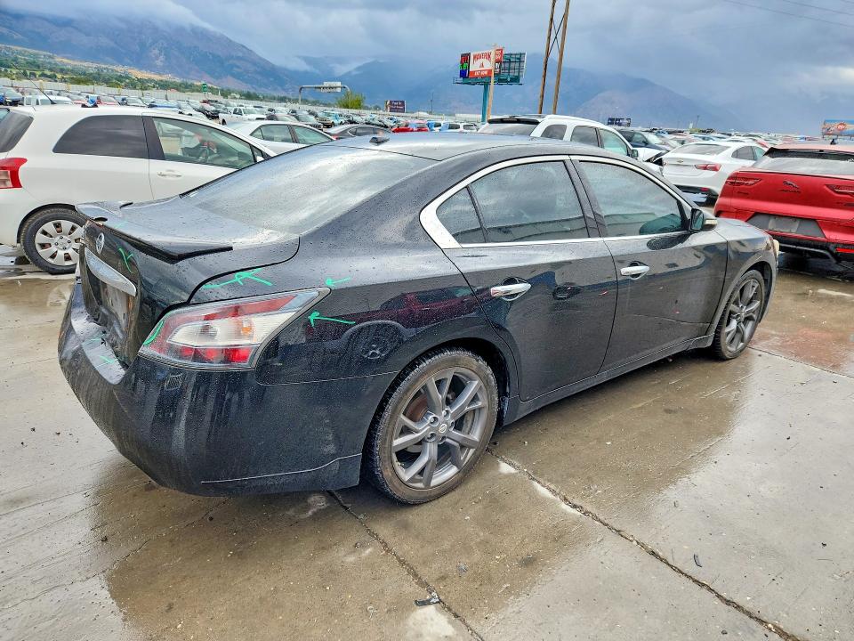 2013 Nissan Maxima მანქანა იყიდება აუქციონზე, vin: 1N4AA5AP2DC811531, აუქციონის ნომერი: 64402916