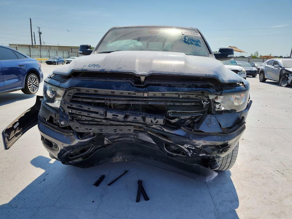63256806 :رقم المزاد ، 1C6RREFTXMN647520 vin ، 2021 Ram 1500 مزاد بيع
