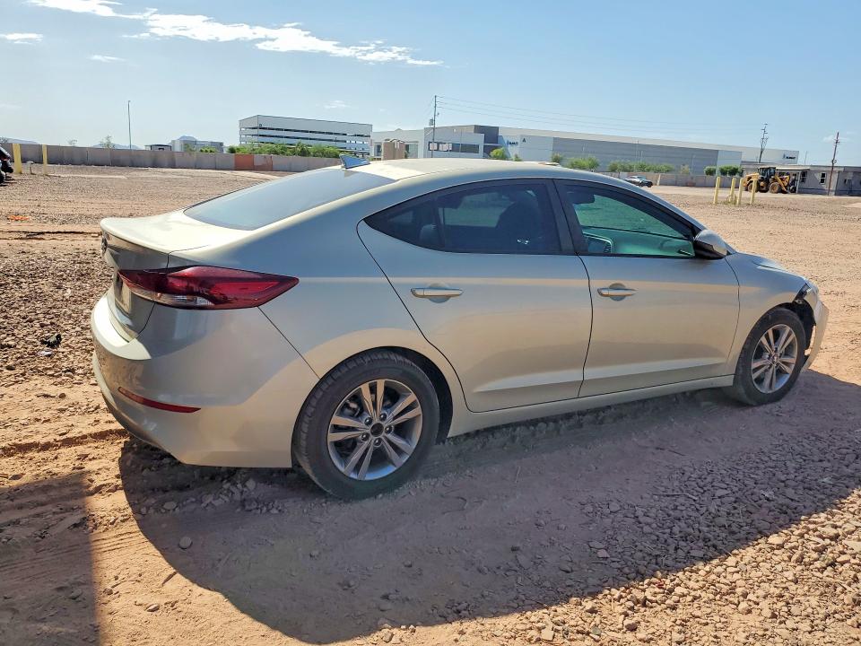 2018 Hyundai Elantra მანქანა იყიდება აუქციონზე, vin: KMHD84LF2JU622820, აუქციონის ნომერი: 63688146