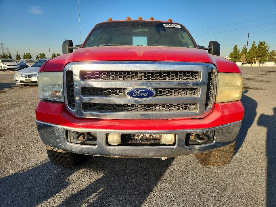 65869876 :رقم المزاد ، 1FTSX21P35EA39087 vin ، 2005 Ford F250 مزاد بيع
