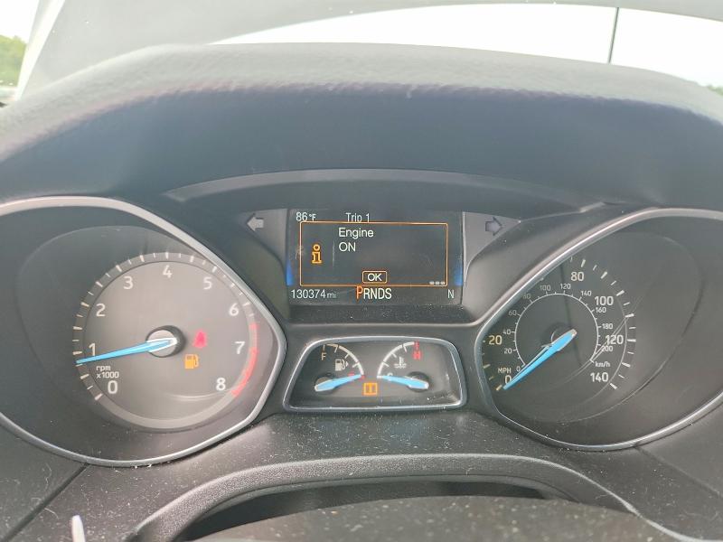 63664246 :رقم المزاد ، 1FADP3N20FL215304 vin ، 2015 Ford Focus مزاد بيع