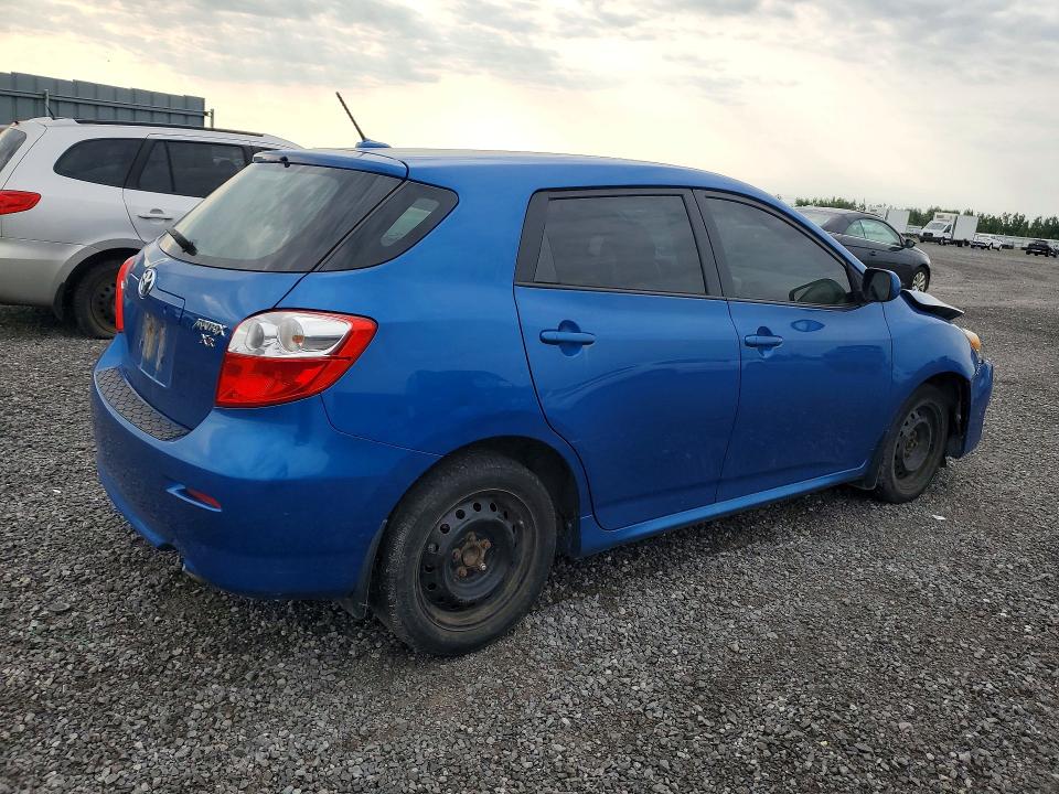 64440706 :رقم المزاد ، 2T1KE4EEXAC038901 vin ، 2010 Toyota Matrix مزاد بيع