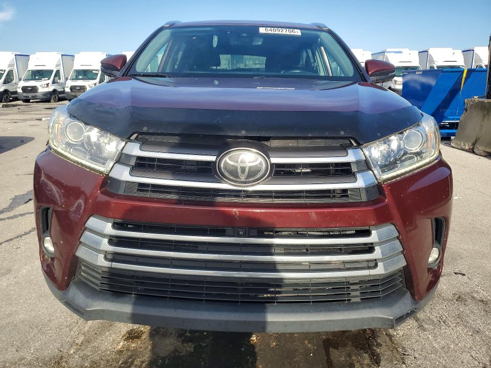 Aukcja sprzedaży 2019 Toyota Highlander, vin: 5TDDZRFH1KS939411, numer aukcji: 64092706