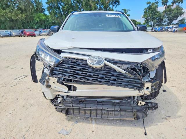 65876396 :رقم المزاد ، 2T3H1RFVXMW110241 vin ، 2021 Toyota Rav4 مزاد بيع