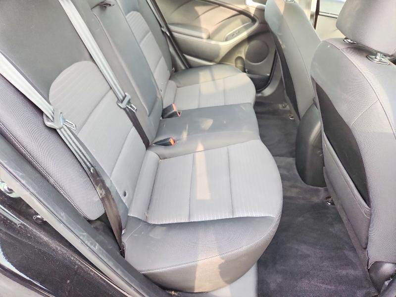 66456416 :رقم المزاد ، 3KPFL4A74HE124361 vin ، 2017 Kia Forte مزاد بيع