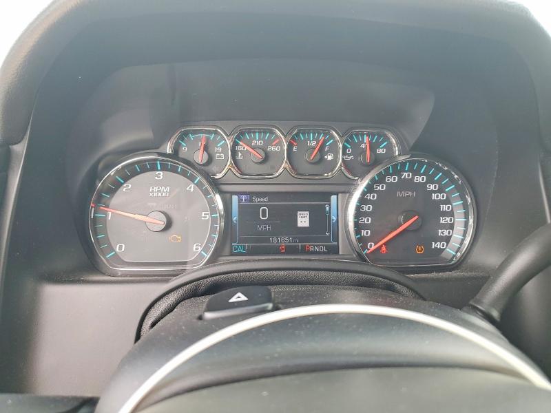 2017 Chevrolet Suburban მანქანა იყიდება აუქციონზე, vin: 1GNSKJKC9HR149313, აუქციონის ნომერი: 64449986