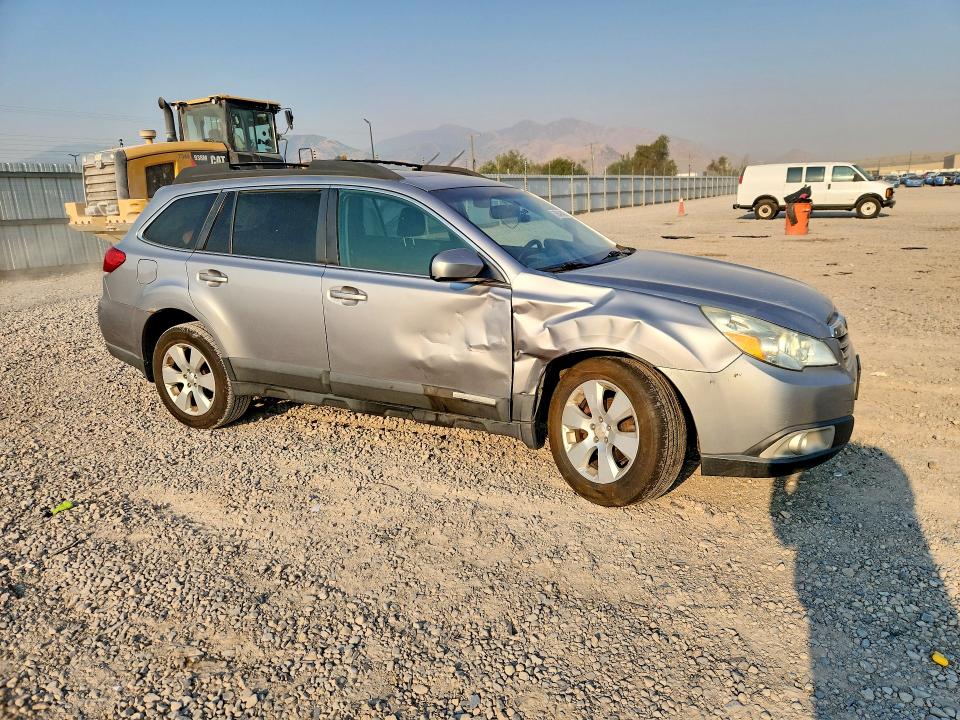 63542426 :رقم المزاد ، 4S4BRBGC0A3365977 vin ، 2010 Subaru Outback مزاد بيع