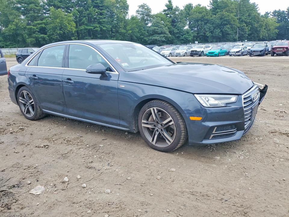 65798216 :رقم المزاد ، WAUPNAF4XJN009516 vin ، 2018 Audi A4 مزاد بيع