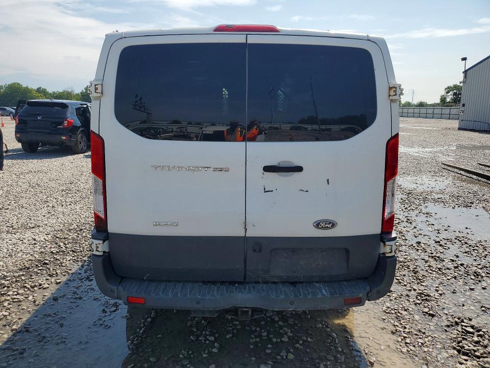 64293076 :رقم المزاد ، 1FTYR1YG3HKA63092 vin ، 2017 Ford Transit مزاد بيع