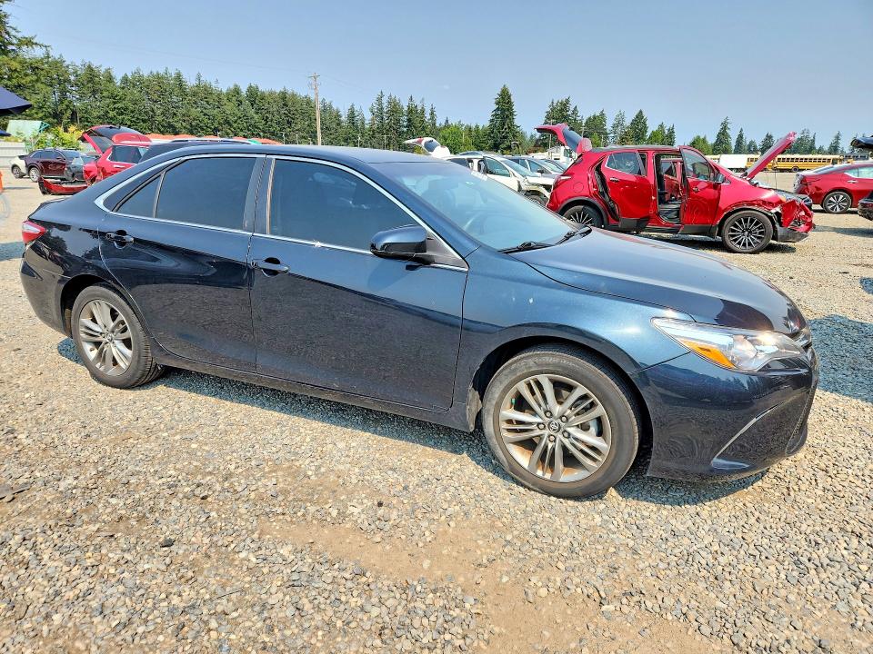 2015 Toyota Camry მანქანა იყიდება აუქციონზე, vin: 4T1BF1FKXFU025510, აუქციონის ნომერი: 63668206