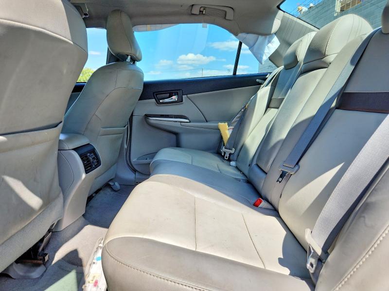 65615236 :رقم المزاد ، 4T4BF1FK8CR238439 vin ، 2012 Toyota Camry مزاد بيع