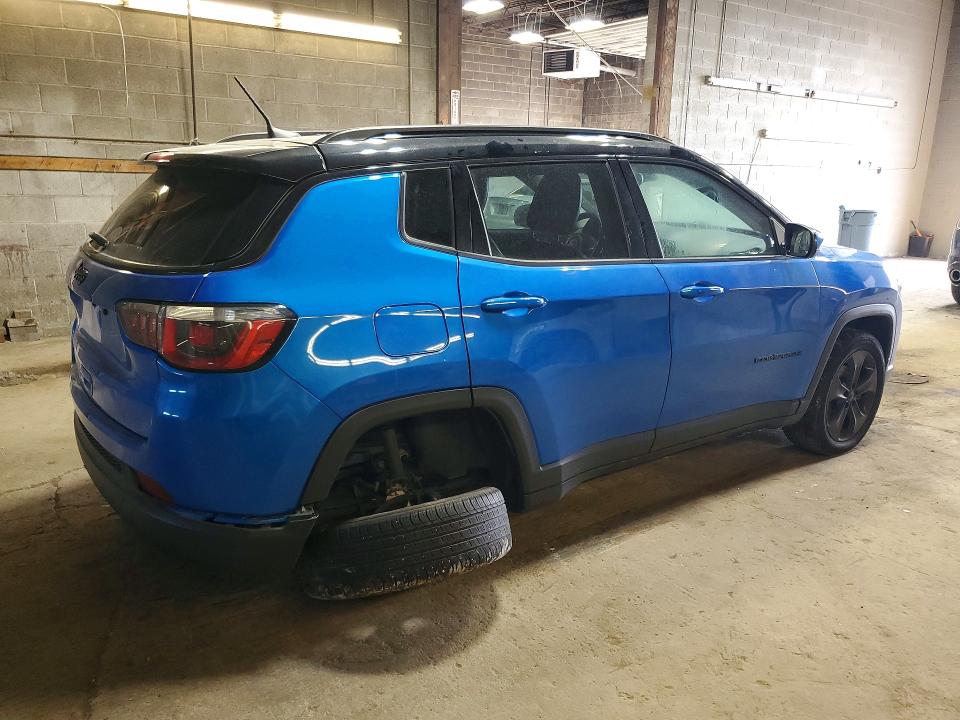 65145386 :رقم المزاد ، 3C4NJDBB6KT839858 vin ، 2019 Jeep Compass مزاد بيع