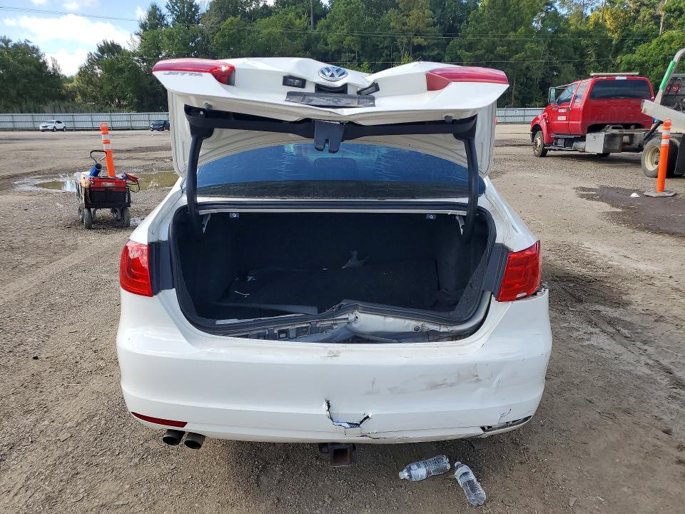 2013 Volkswagen Jetta მანქანა იყიდება აუქციონზე, vin: 3VW2K7AJ5DM209690, აუქციონის ნომერი: 64913976