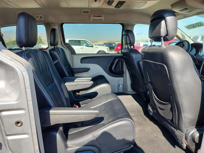 2016 Chrysler Town & Country მანქანა იყიდება აუქციონზე, vin: 2C4RC1BG3GR293293, აუქციონის ნომერი: 63318276