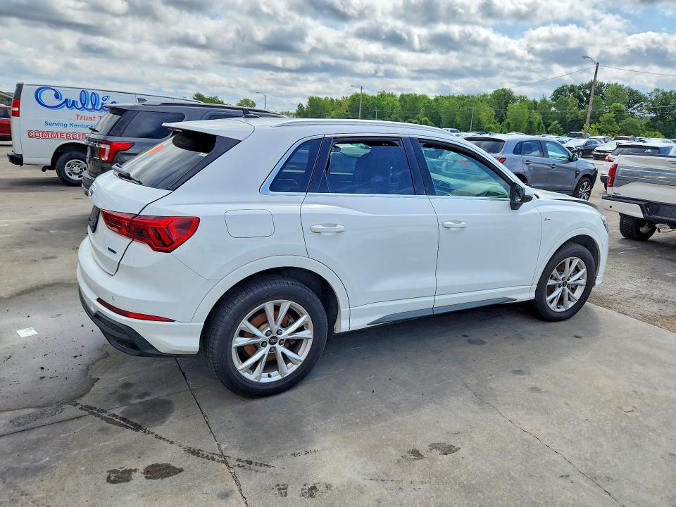 Продажа на аукционе авто 2024 Audi Q3, vin: WA1DECF35R1034202, номер лота: 63535926