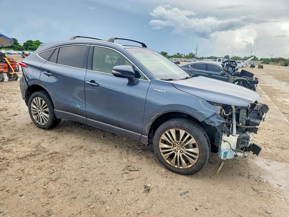 64212746 :رقم المزاد ، JTEAAAAHXMJ067504 vin ، 2021 Toyota Venza مزاد بيع