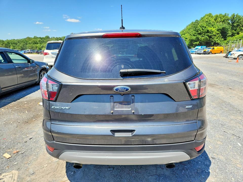 Продажа на аукционе авто 2017 Ford Escape, vin: 1FMCU9GDXHUD63811, номер лота: 62951616