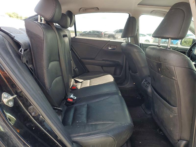Продаж на аукціоні авто 2017 Honda Accord, vin: 1HGCR2F95HA025469, номер лоту: 64496236