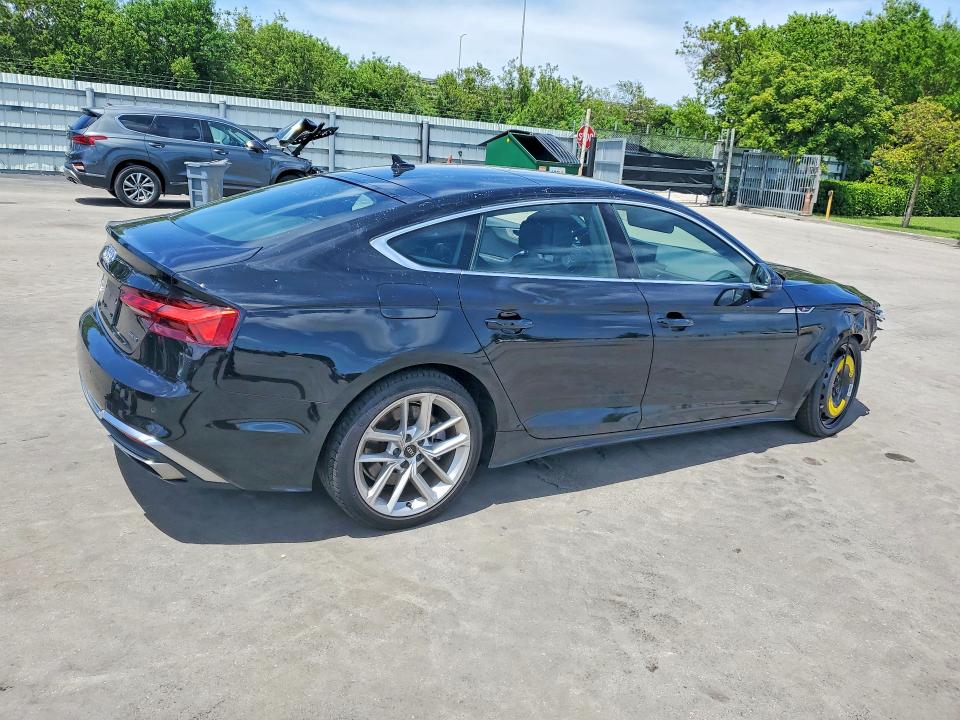2023 Audi A5 მანქანა იყიდება აუქციონზე, vin: WAUDACF52PA022618, აუქციონის ნომერი: 64474896