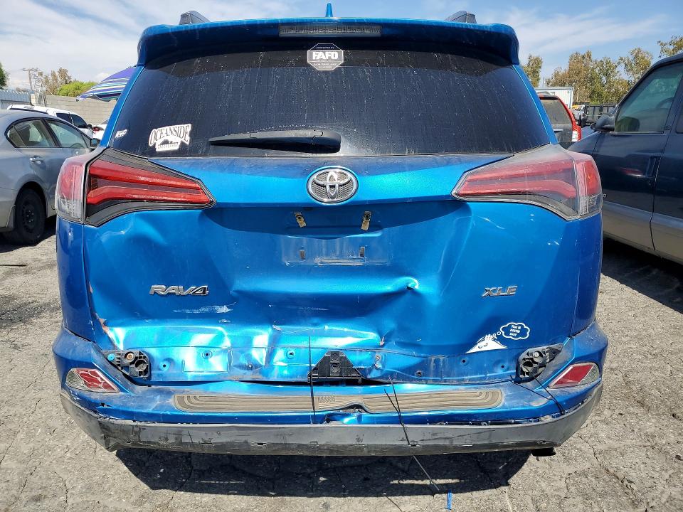 Продажа на аукционе авто 2017 Toyota Rav4, vin: 2T3WFREV5HW331391, номер лота: 64155296