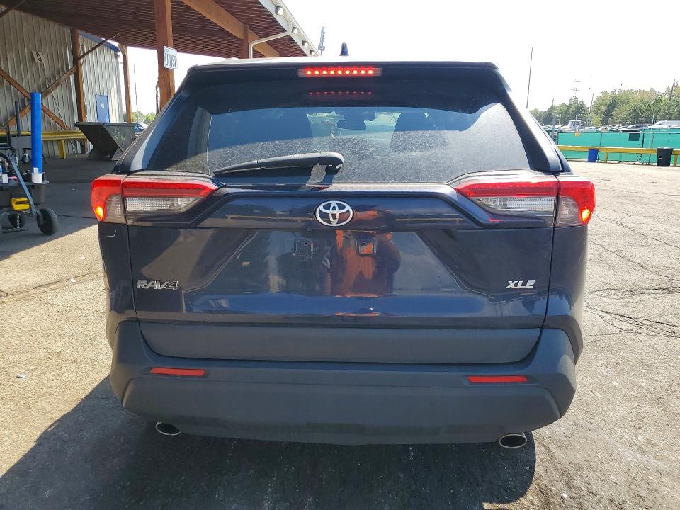 Продаж на аукціоні авто 2021 Toyota Rav4, vin: 2T3A1RFV7MW149578, номер лоту: 64574336