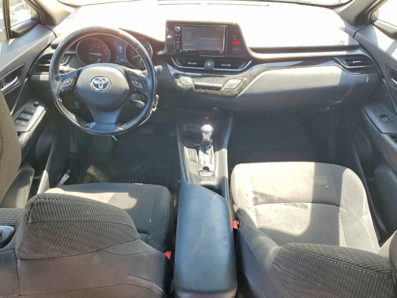 64331856 :رقم المزاد ، NMTKHMBX1JR037817 vin ، 2018 Toyota C-hr مزاد بيع