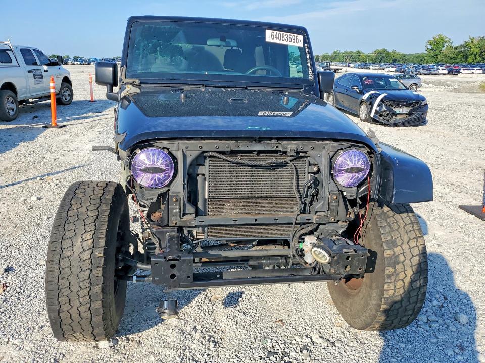 2017 Jeep Wrangler Unlimited მანქანა იყიდება აუქციონზე, vin: 1C4BJWDGXHL646267, აუქციონის ნომერი: 64083696