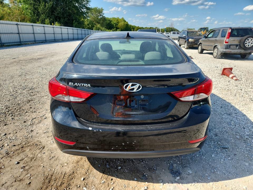 2015 Hyundai Elantra მანქანა იყიდება აუქციონზე, vin: 5NPDH4AE5FH647033, აუქციონის ნომერი: 64991926