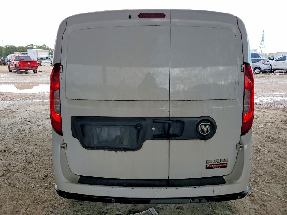 64622236 :رقم المزاد ، ZFBERFBT2F6A45331 vin ، 2015 Ram Promaster City مزاد بيع