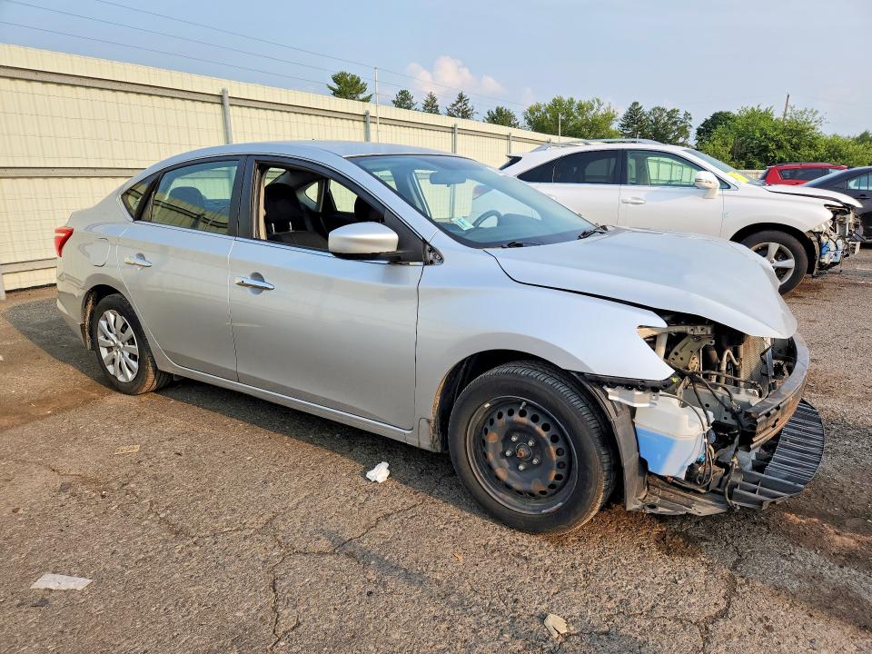 64462846 :رقم المزاد ، 3N1AB7AP3GY258924 vin ، 2016 Nissan Sentra مزاد بيع