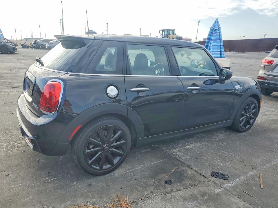 Aukcja sprzedaży 2020 Mini Cooper, vin: WMWXU9C01L2M45954, numer aukcji: 64502566
