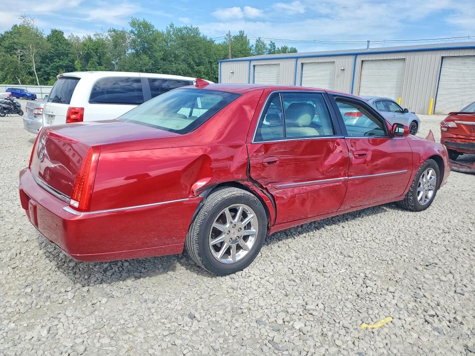 63739916 :رقم المزاد ، 1G6KD5E66BU117040 vin ، 2011 Cadillac Dts مزاد بيع