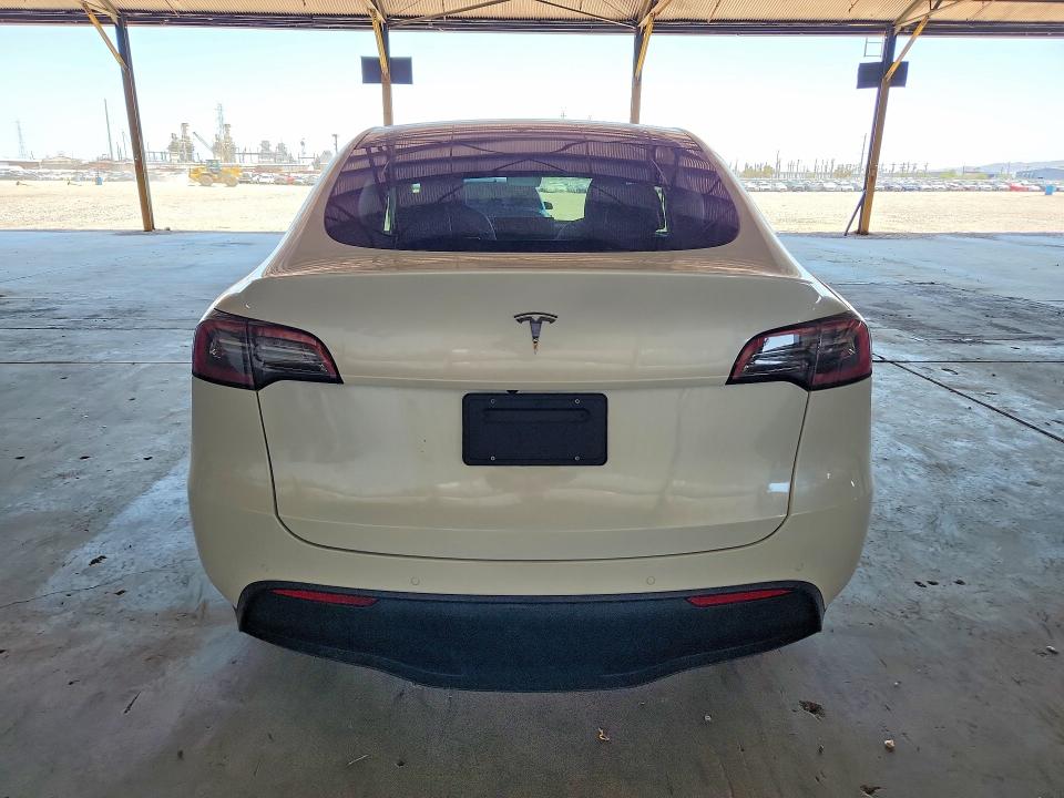 Продаж на аукціоні авто 2022 Tesla Model Y, vin: 7SAYGDEE1NF367429, номер лоту: 63620996