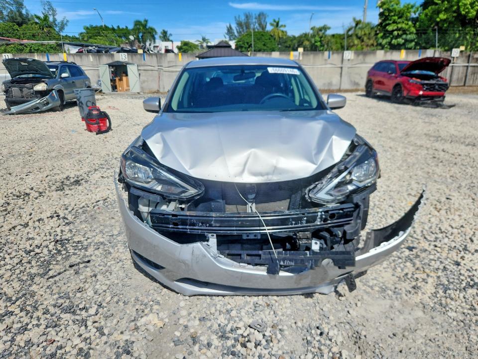 66609146 :رقم المزاد ، 3N1AB7AP1KY235716 vin ، 2019 Nissan Sentra مزاد بيع