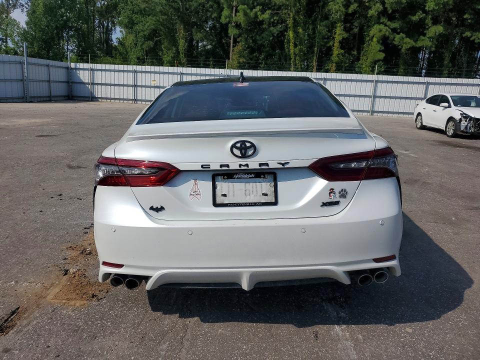 2022 Toyota Camry მანქანა იყიდება აუქციონზე, vin: 4T1K61AK9NU015881, აუქციონის ნომერი: 66123416