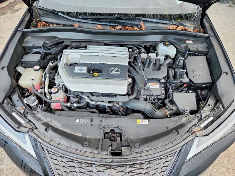 64077706 :رقم المزاد ، JTHU9JBH9K2009897 vin ، 2019 Lexus Ux مزاد بيع