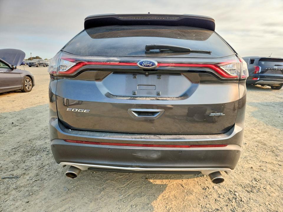 63428996 :رقم المزاد ، 2FMTK3J86FBB85915 vin ، 2015 Ford Edge مزاد بيع