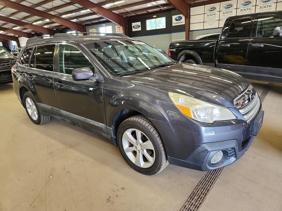 Продаж на аукціоні авто 2014 Subaru Outback, vin: 4S4BRBCC9E3302131, номер лоту: 64968736