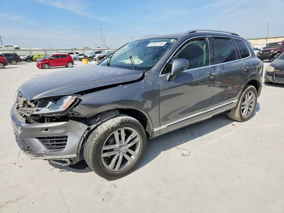Aukcja sprzedaży 2016 Volkswagen Touareg, vin: WVGEF9BP7GD010493, numer aukcji: 65901196