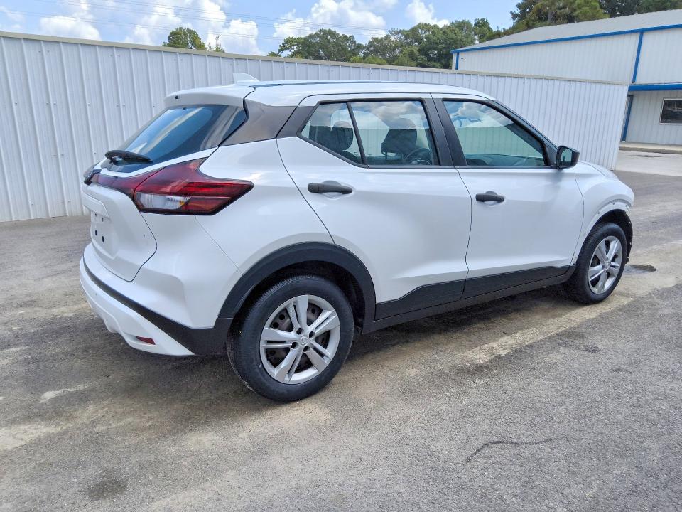 62137736 :رقم المزاد ، 3N1CP5BV5PL509483 vin ، 2023 Nissan Kicks مزاد بيع