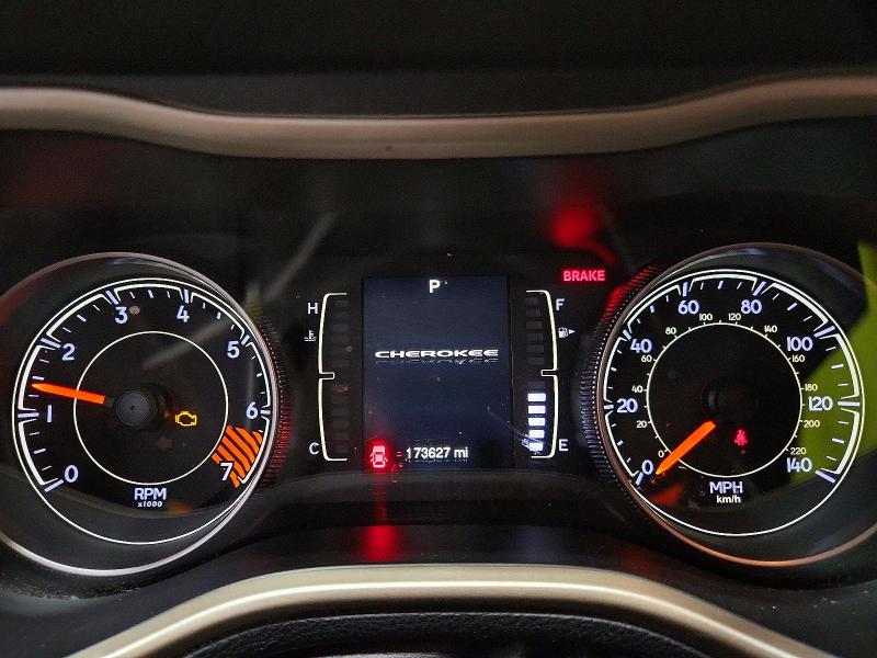2014 Jeep Cherokee მანქანა იყიდება აუქციონზე, vin: 1C4PJMCB5EW247017, აუქციონის ნომერი: 63810016
