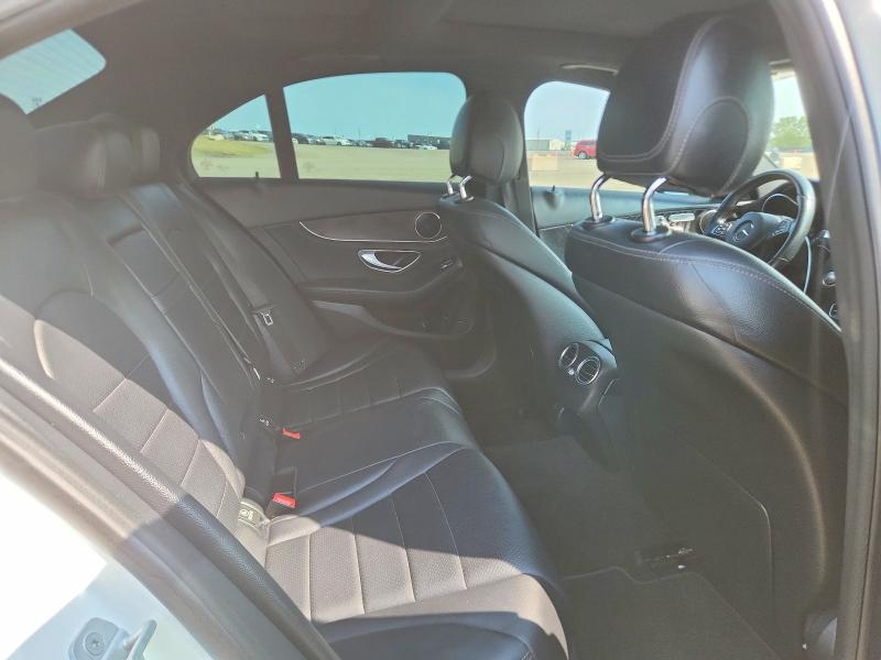 2015 Mercedes-benz C მანქანა იყიდება აუქციონზე, vin: 55SWF4KB6FU074238, აუქციონის ნომერი: 65584336