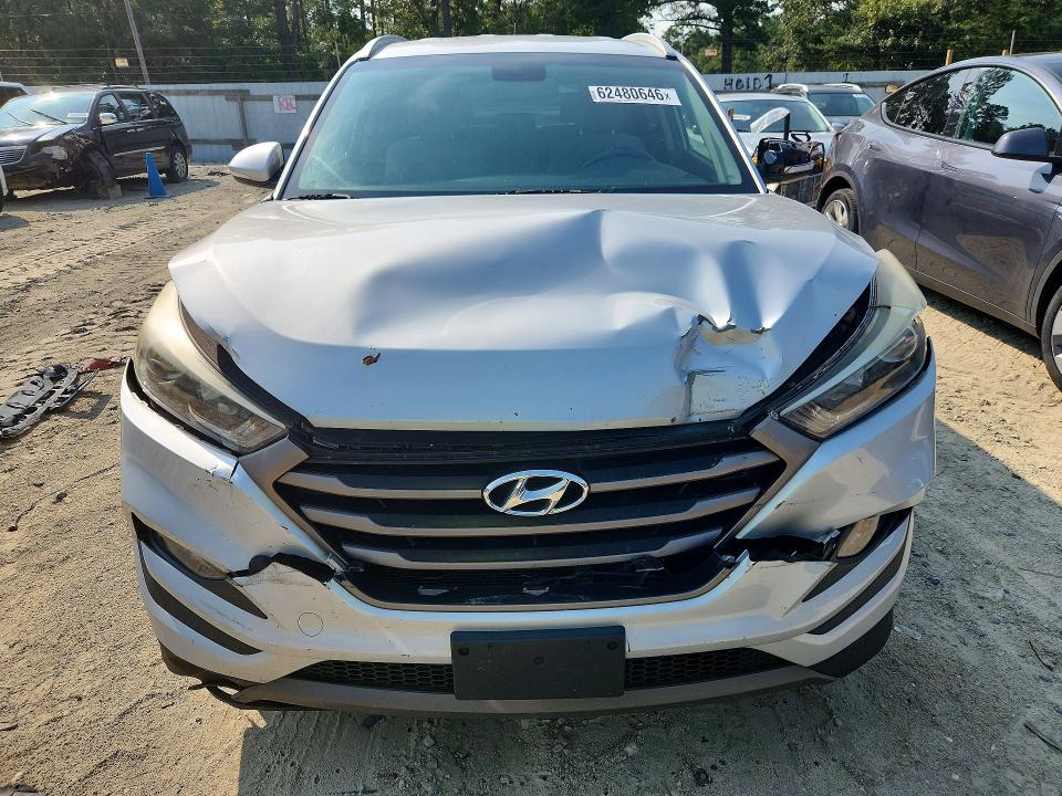 Продажа на аукционе авто 2016 Hyundai Tucson, vin: KM8J33A26GU215278, номер лота: 62480646