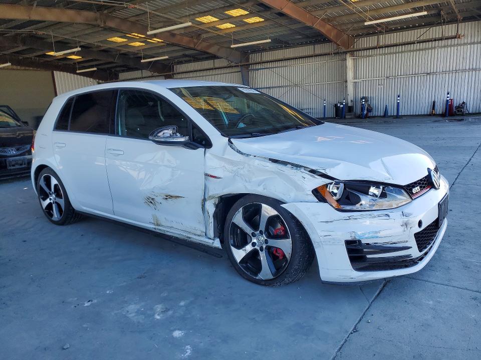 2016 Volkswagen Gti მანქანა იყიდება აუქციონზე, vin: 3VW5T7AU9GM033560, აუქციონის ნომერი: 65209946