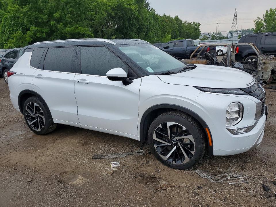 Продажа на аукционе авто 2024 Mitsubishi Outlander, vin: JA4J4WA8XRZ610183, номер лота: 64249316